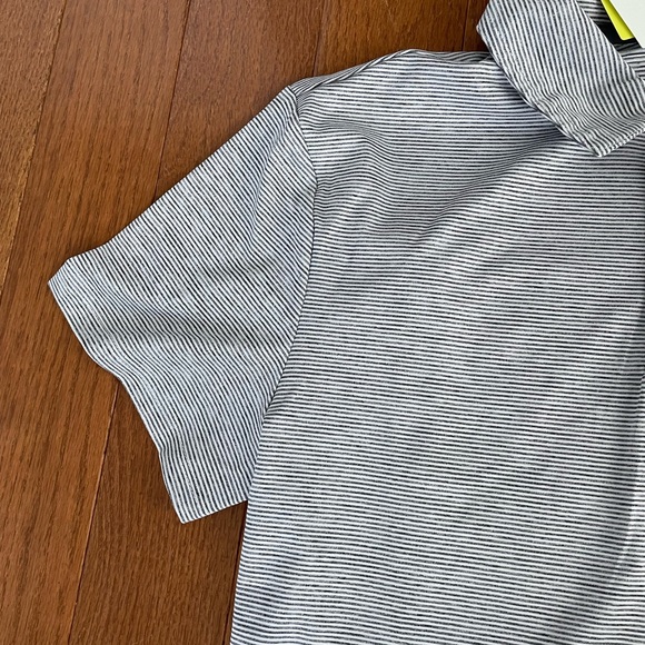 Target All in Motion Men’s Striped Tech Polo (gray/white) - Picture 3 of 3